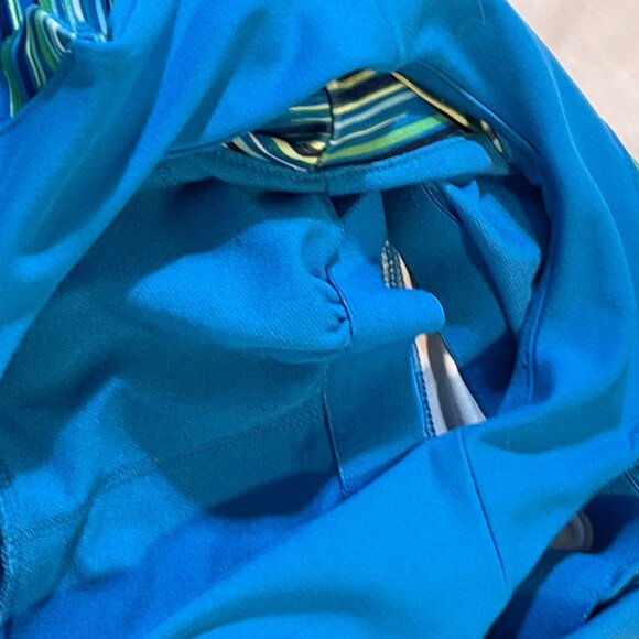 Old Navy Active S Blue Striped Racerback Athletic Tank For Women - Picture 3 of 9